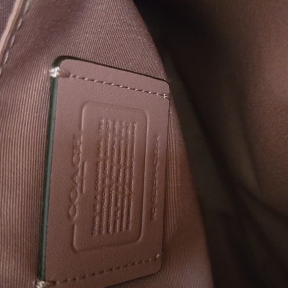 Coach bran new bag ,no tags - Picture 3 of 3